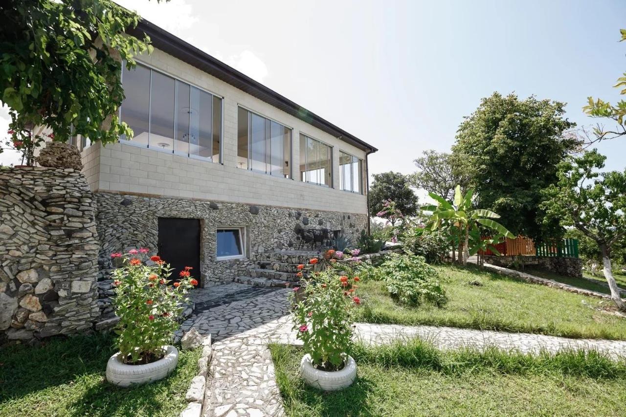 Hotel Paradise Sukhumi Exterior foto